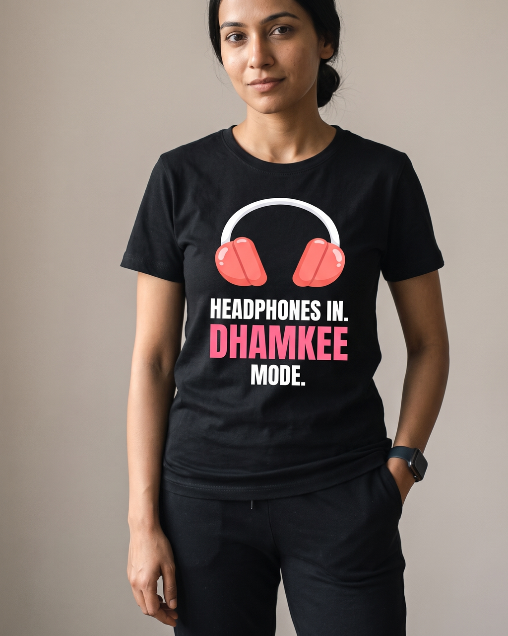 Headphones In Black Dhamkee gym t shirt detail