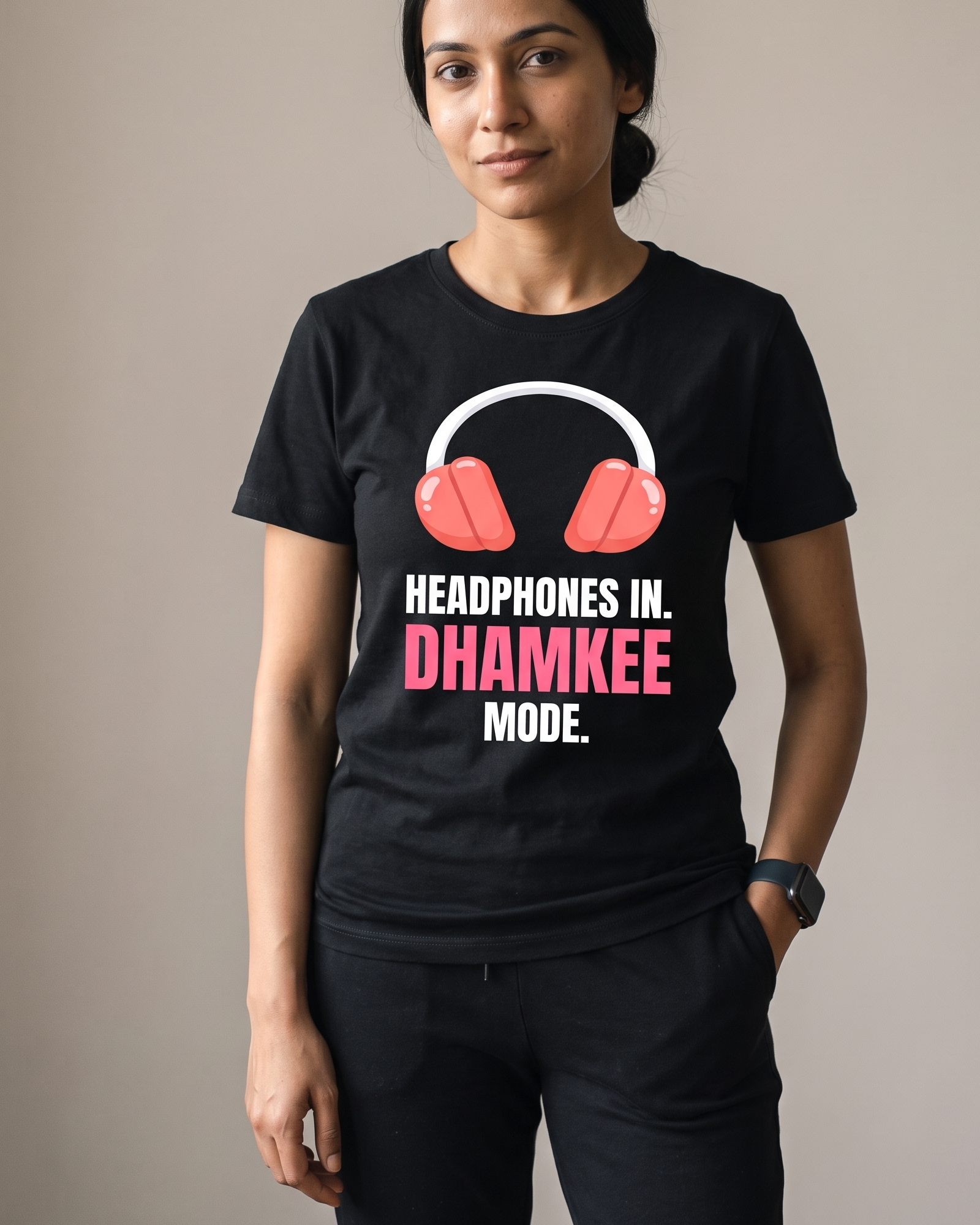 Headphones In Black Dhamkee gym t shirt detail